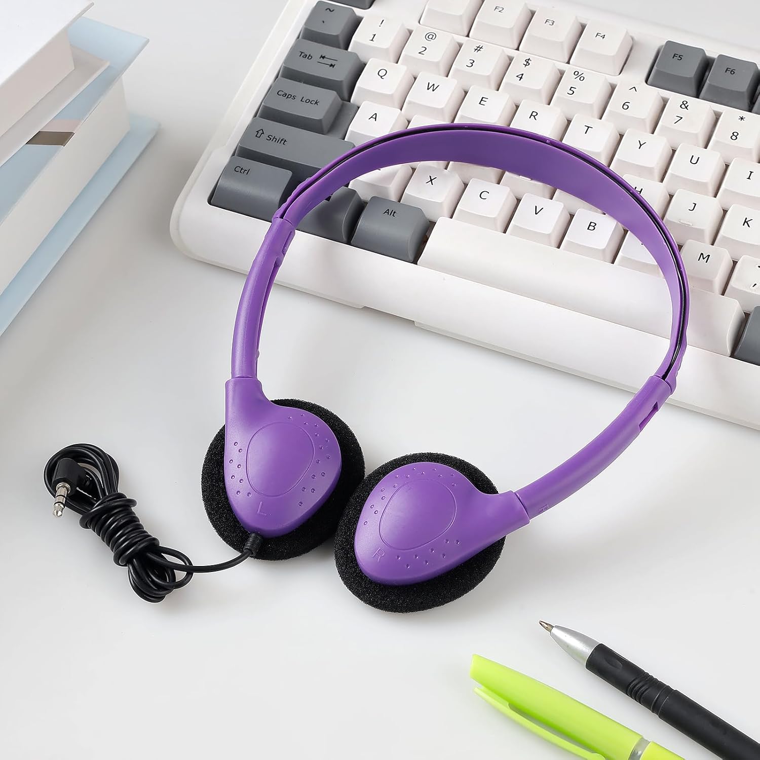 Classroom Bulk Headphones 15 Pack for School Students Children